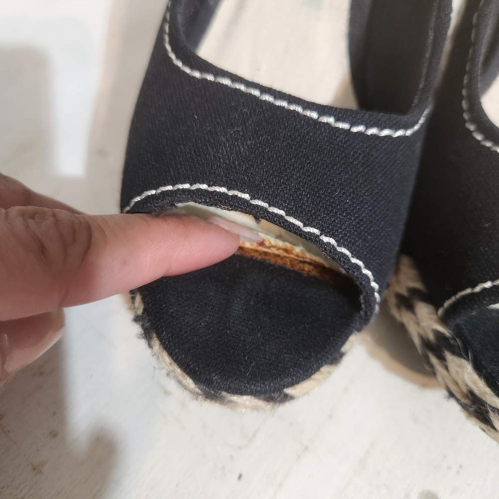 American Rag Black and Tan Platform Heels - Picture 7 of 14